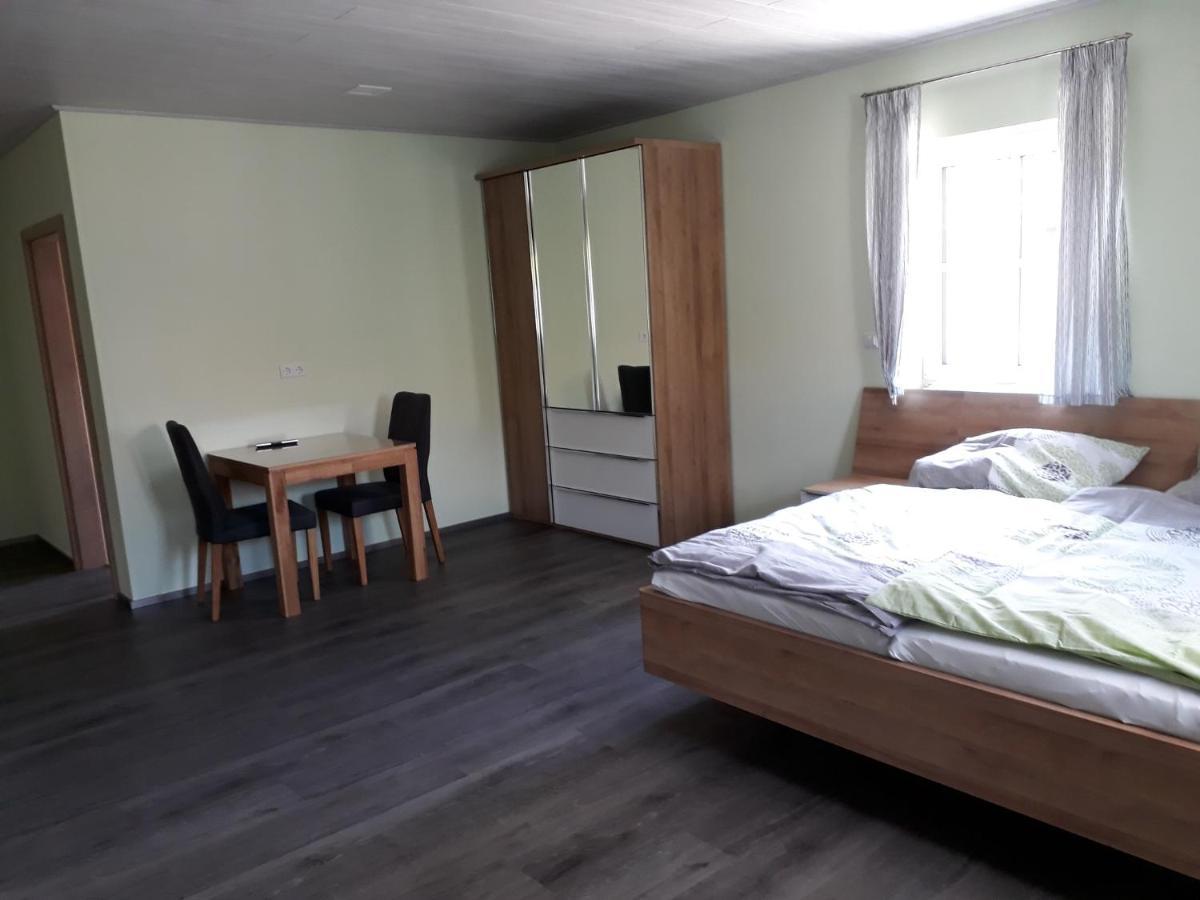 Schoppenstube May Weigenheim ภายนอก รูปภาพ
